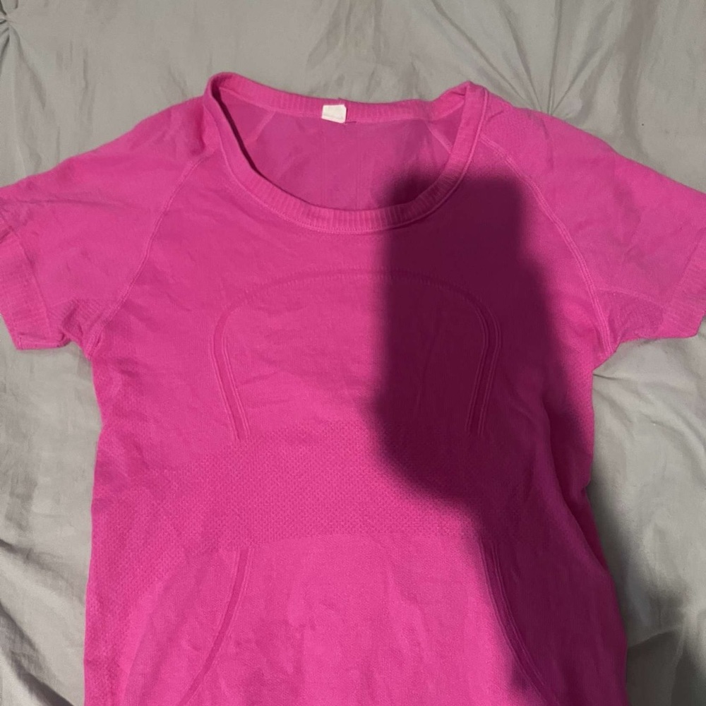 pink lululemon swiftly tech